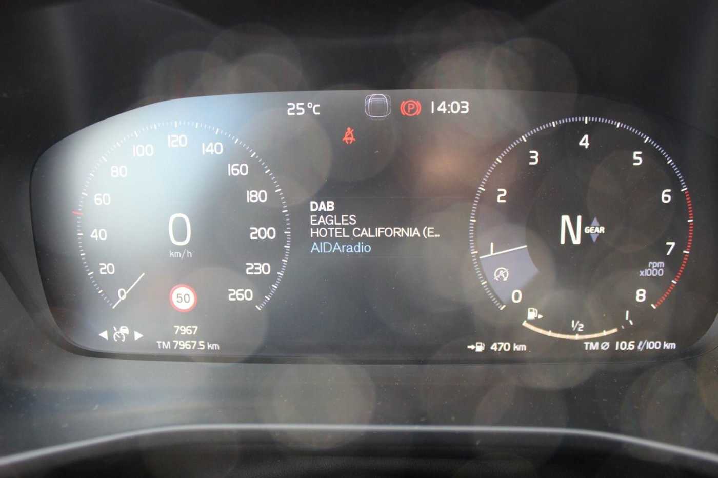 Volvo  T2 Momentum Pro